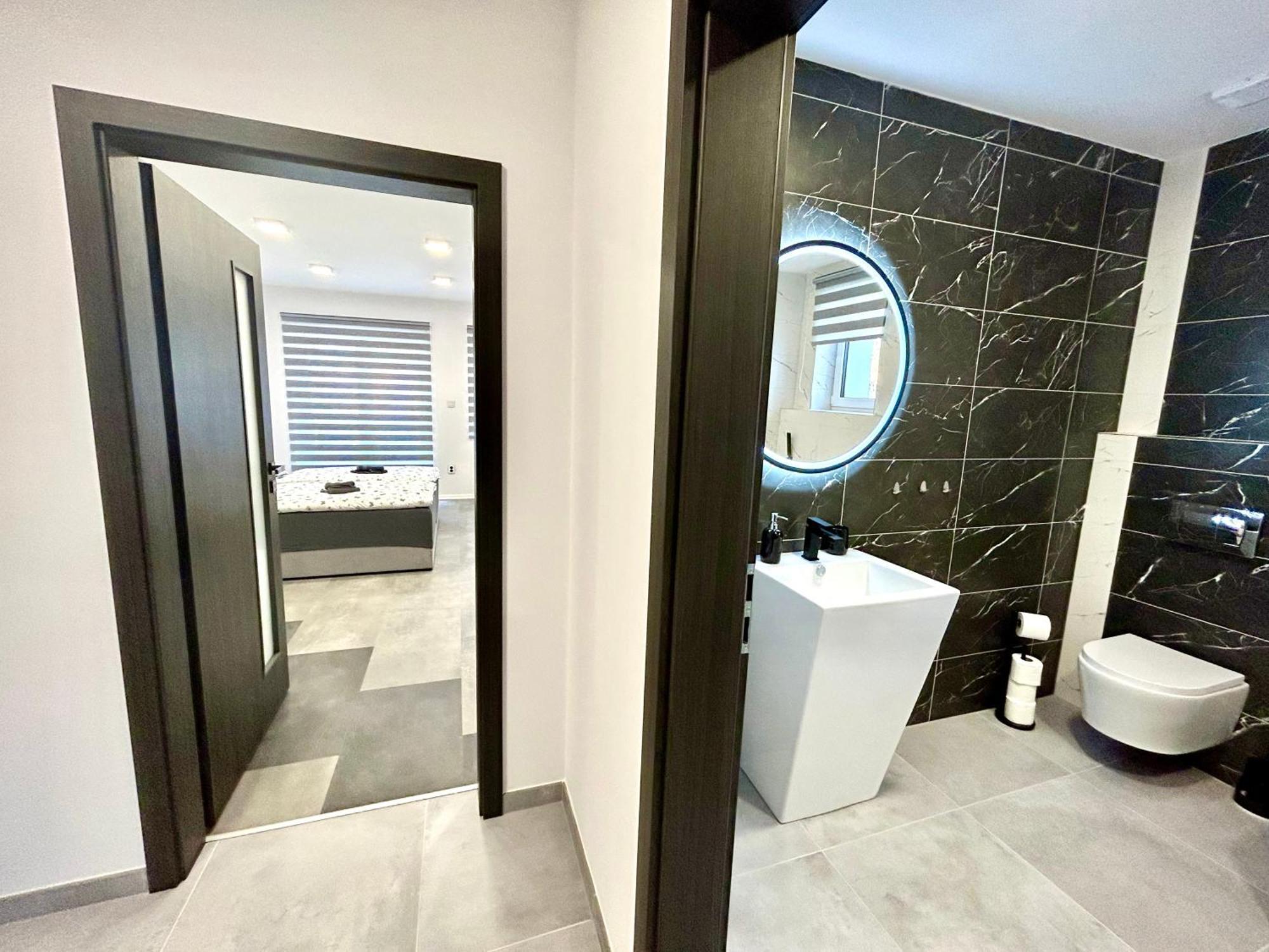 Apartmany Premium Se Soukromym Parkovanim Česká Lípa Kültér fotó