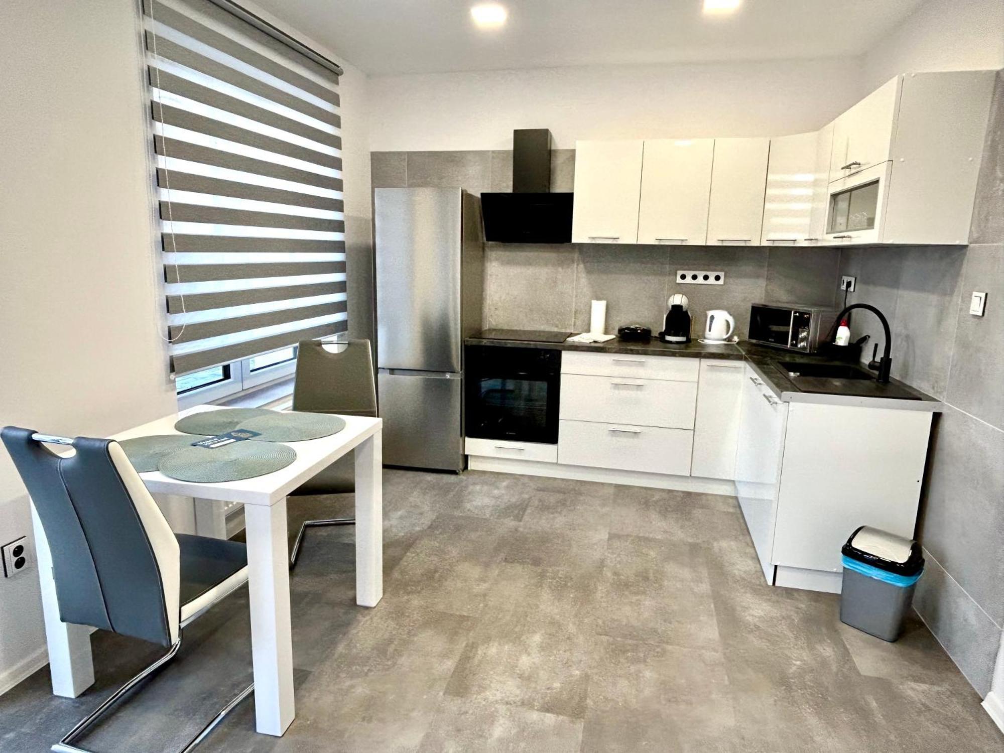 Apartmany Premium Se Soukromym Parkovanim Česká Lípa Kültér fotó