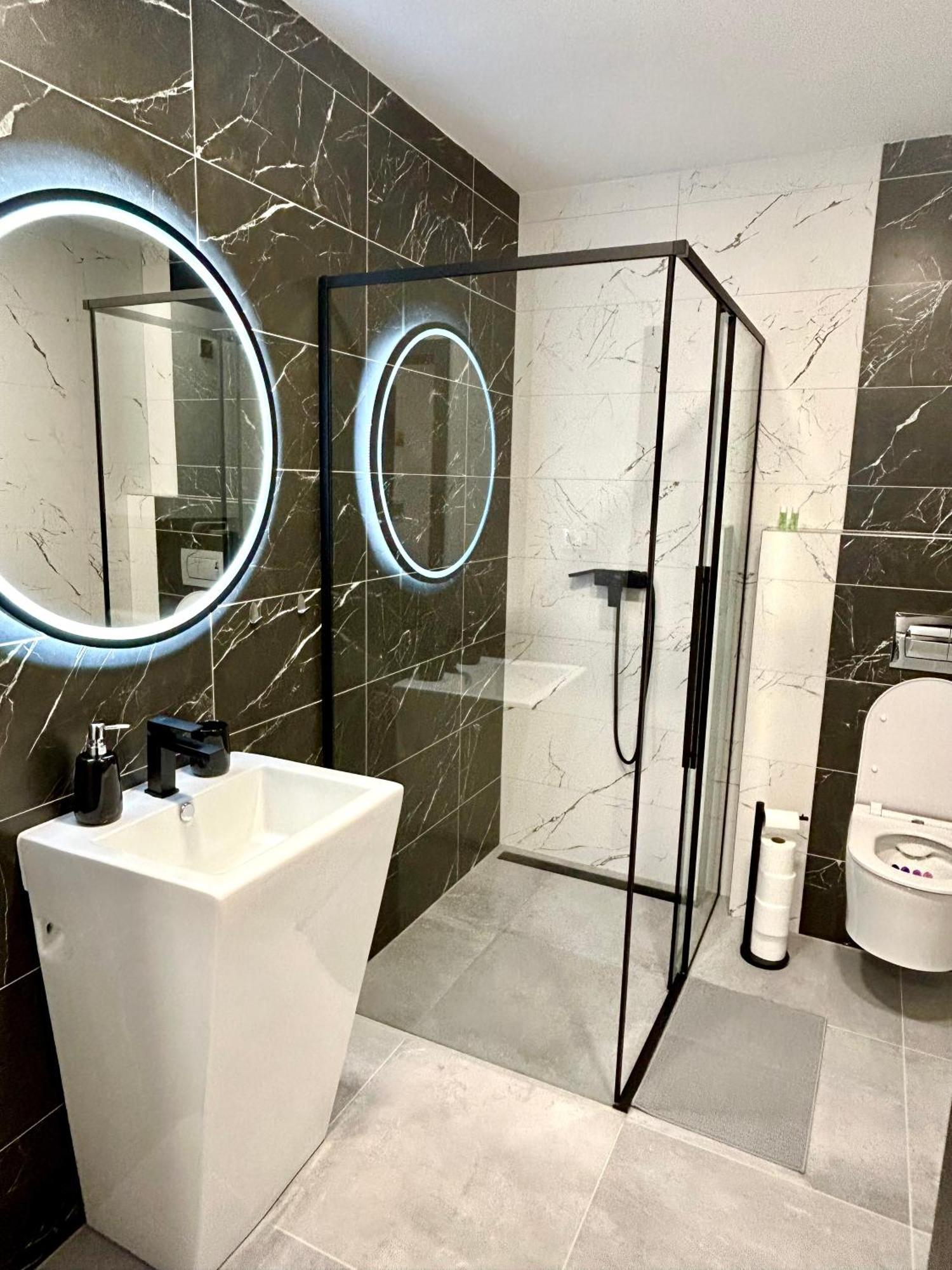 Apartmany Premium Se Soukromym Parkovanim Česká Lípa Kültér fotó