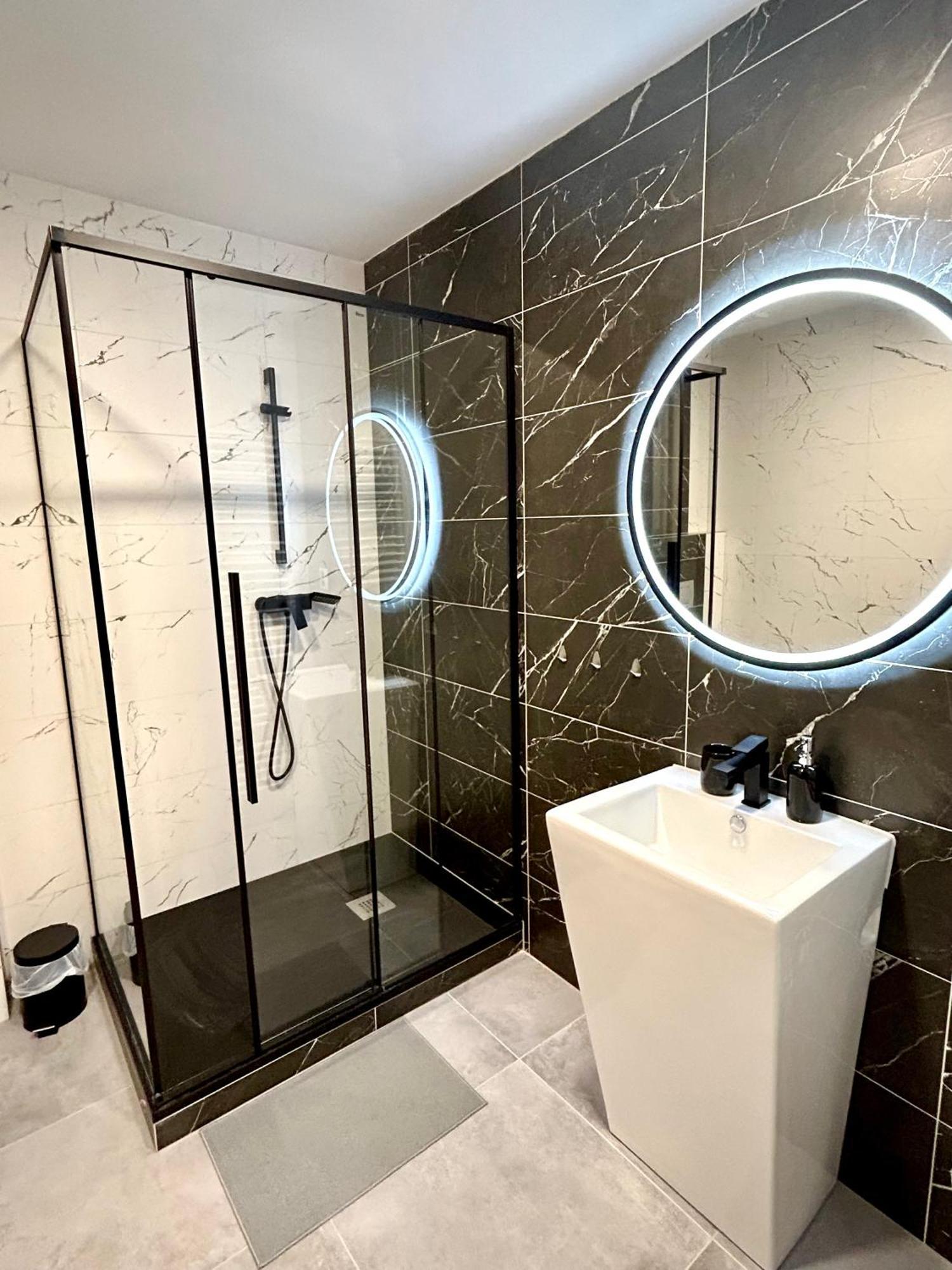 Apartmany Premium Se Soukromym Parkovanim Česká Lípa Kültér fotó